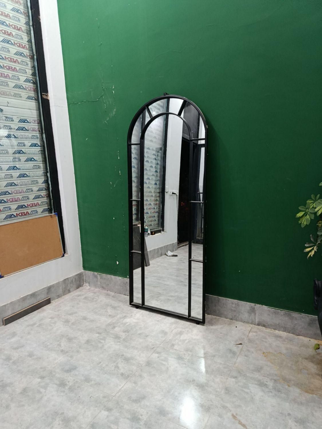 آینه پنجره / انواع آینه های قدی و دایره|آینه|مشهد, رباط طرق|دیوار