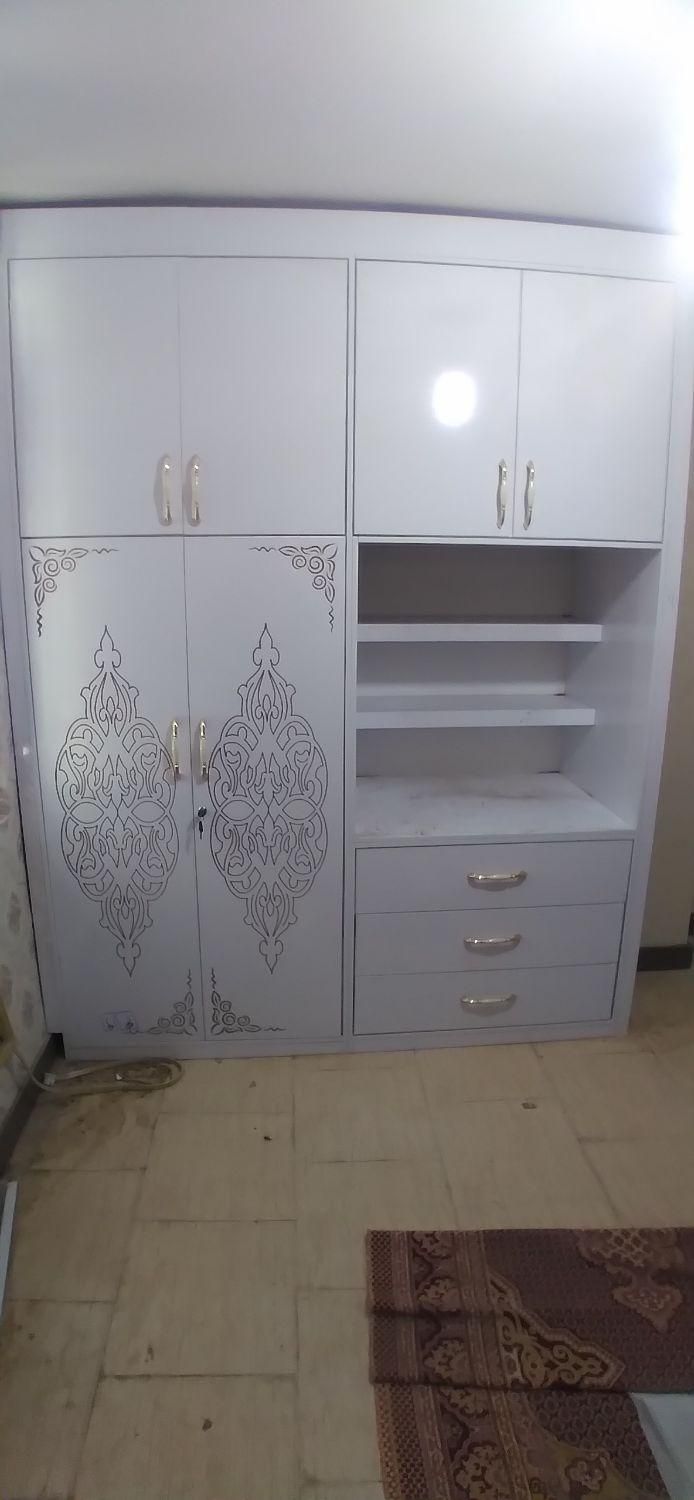 تعمیرات ونصب کابینت وکمددیواری...|خدمات پیشه و مهارت|بندرعباس, |دیوار