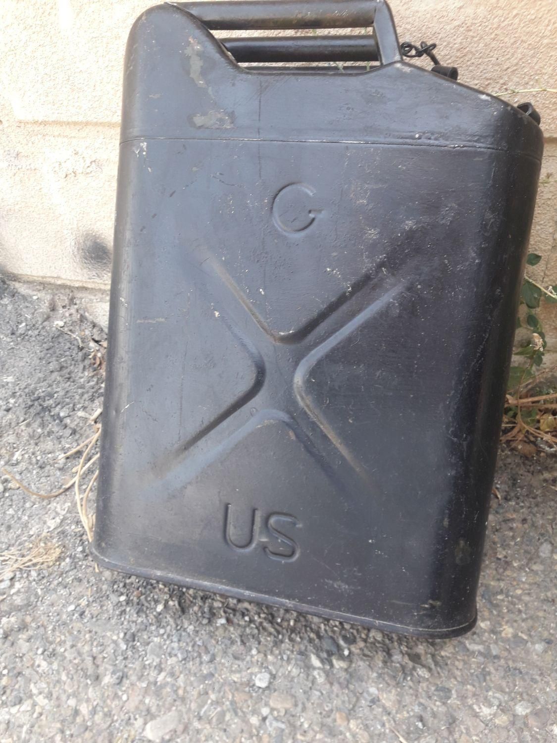 گالن آفرودی فلزی ۲۰ لیتری امریکایی اصل|قطعات یدکی و لوازم جانبی|ارومیه, |دیوار