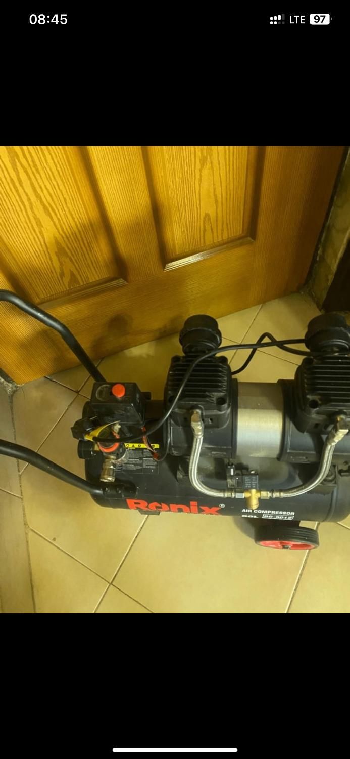 کمپرسور باد رونیکس 50 لیتری مدل 5012 موتور سایلنت|ماشین‌آلات صنعتی|اصفهان, الهیه|دیوار