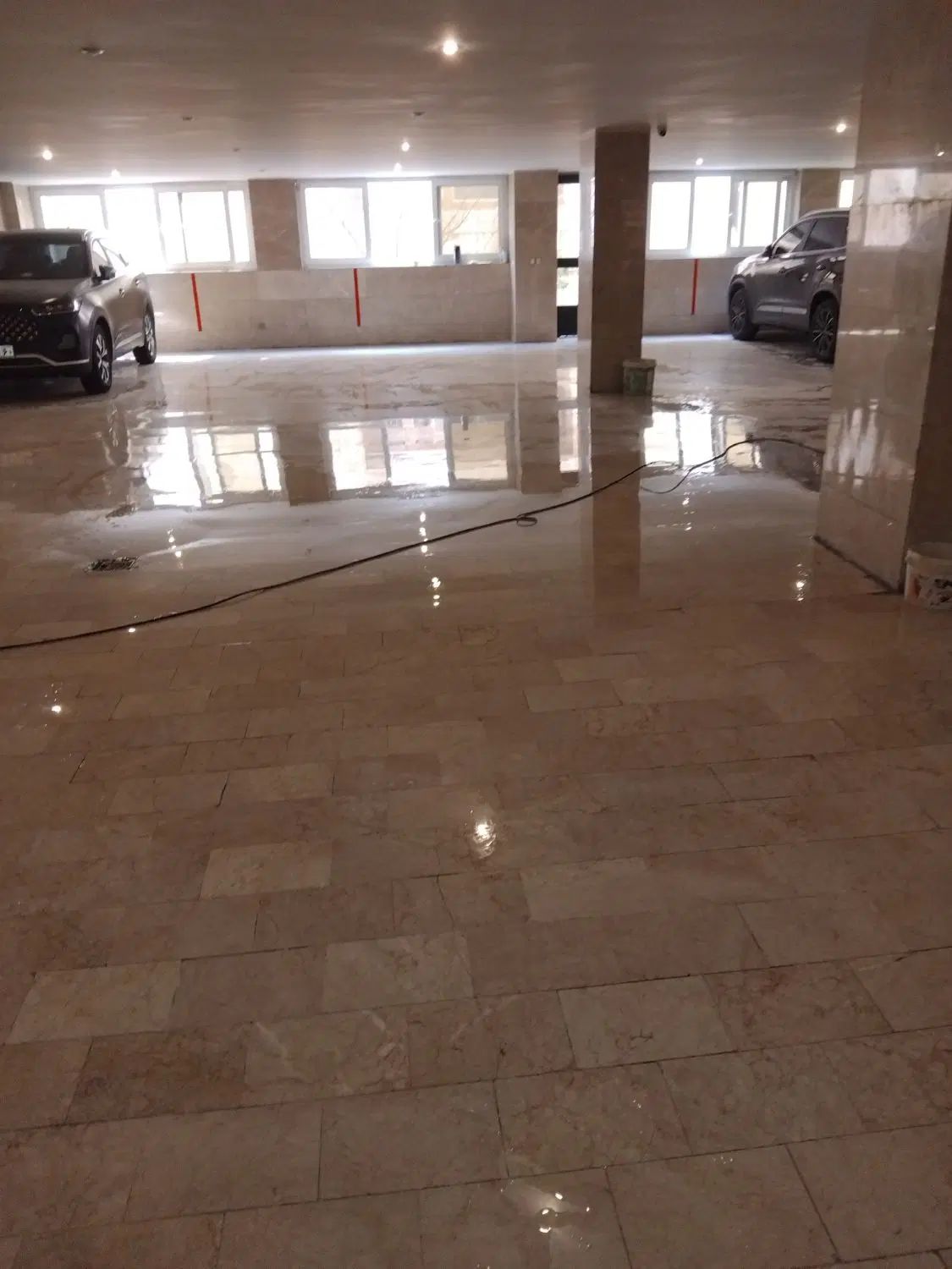 کفسابی سنگسابی کفساب سنگ ساب کف ساب زن سنگساب|خدمات نظافت|تهران, سعادت‌آباد|دیوار
