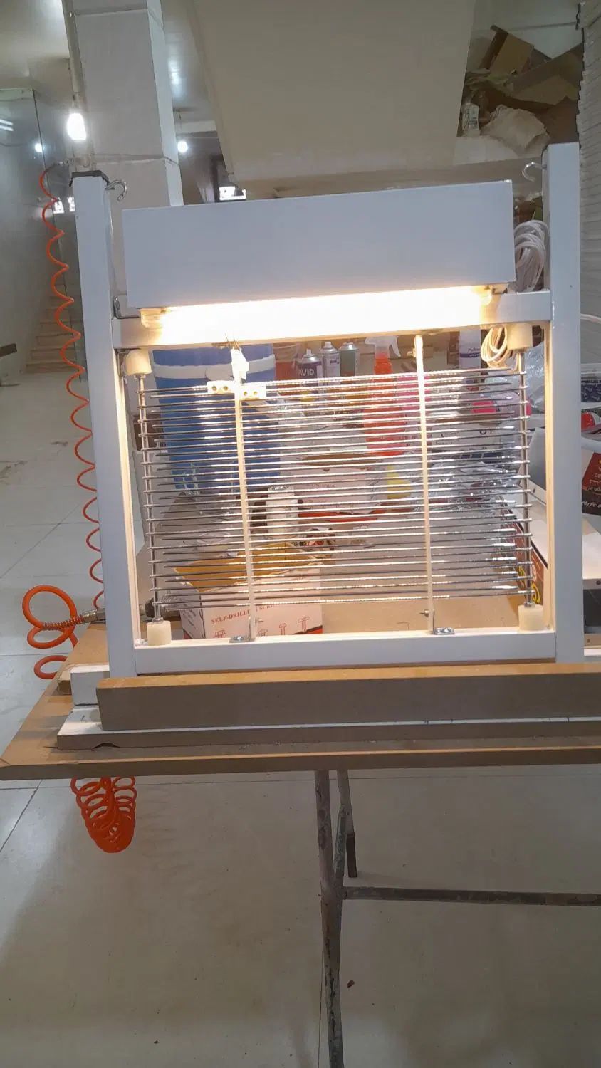 حشره.  کش.   های برقی.  ریز تا|لوازم نظافت|شوشتر, |دیوار