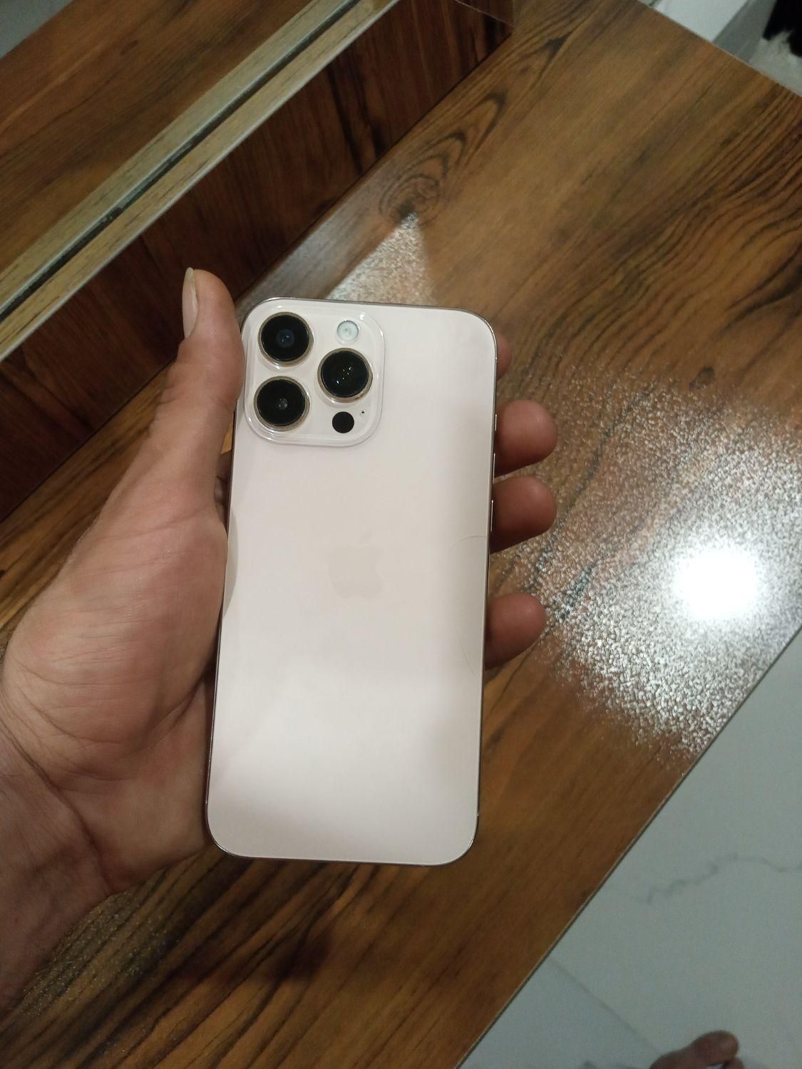 اپل iPhone 16 Pro Max با حافظهٔ ۱ ترابایت|موبایل|کرج, حصارک|دیوار