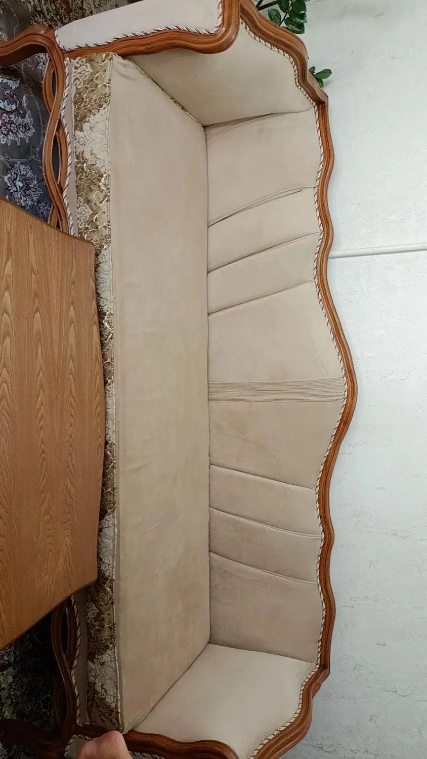 مبل ۷نفره شیک وتمیزـ فرصت ویژه|مبلمان خانگی و میز عسلی|اصفهان, باتون|دیوار