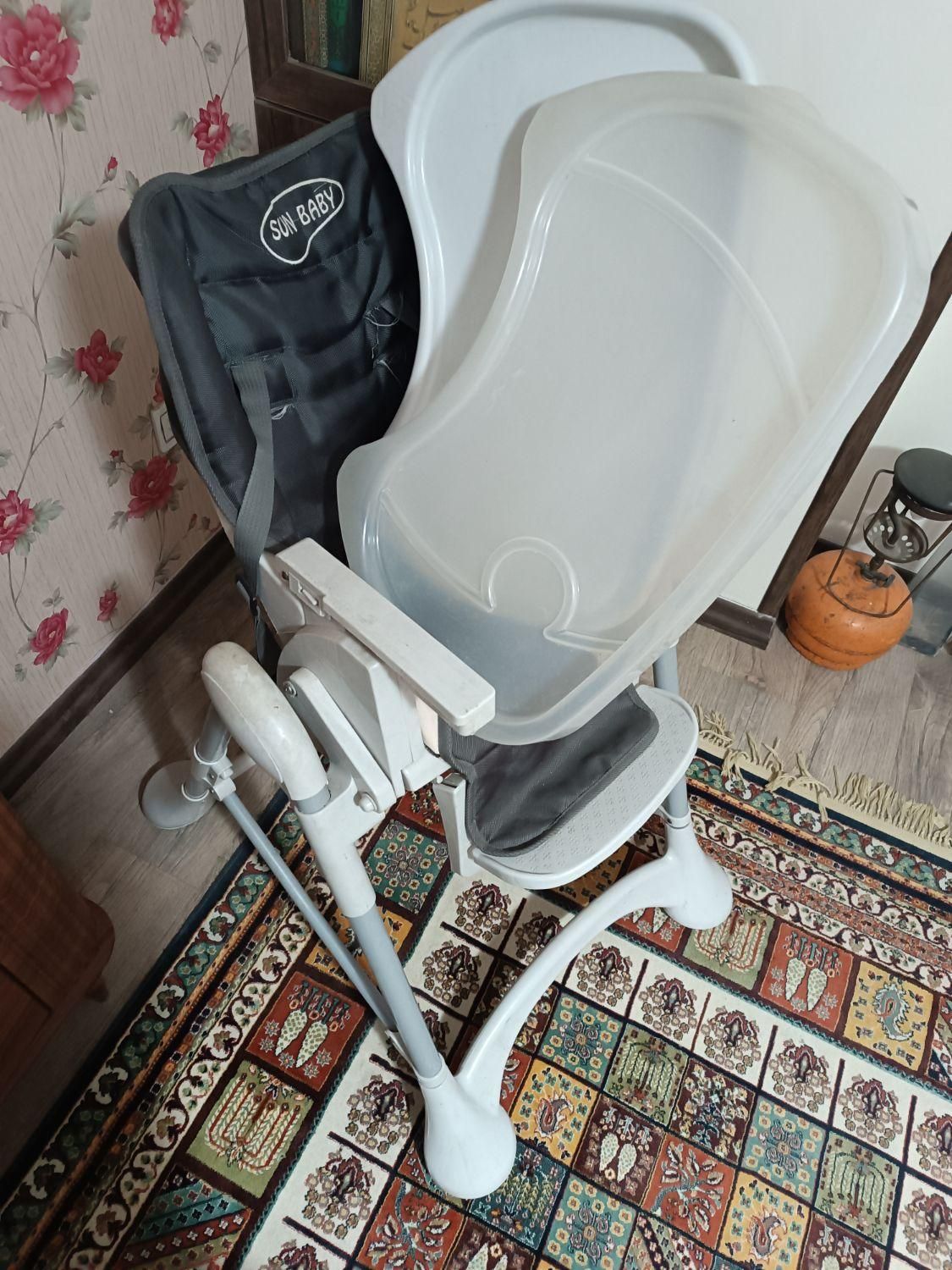 صندلی غذای بچه|تخت و صندلی بچه|پرند, فاز ۱|دیوار