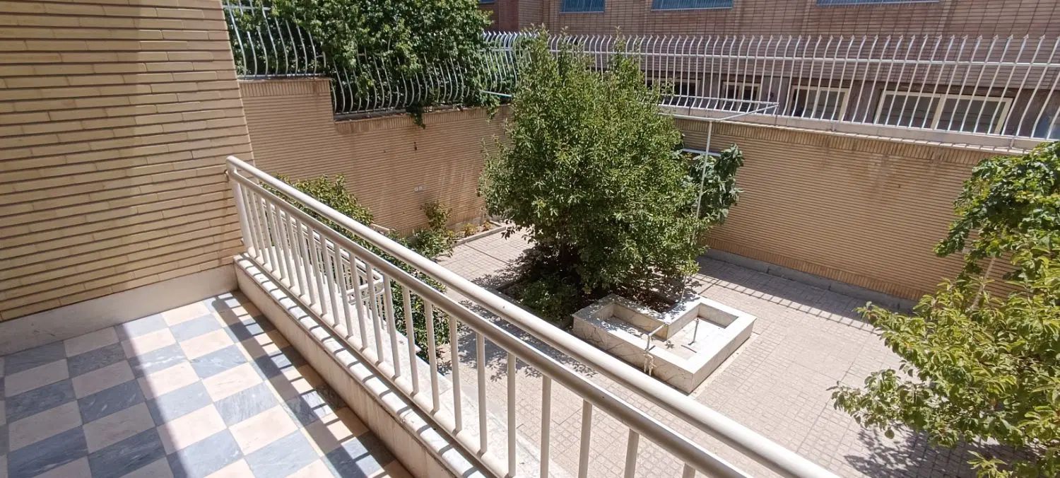 دوطبقه ابتدای میرزاطاهر قابل سکونت دسترسی خوب|فروش خانه و ویلا|اصفهان, ناژوان|دیوار