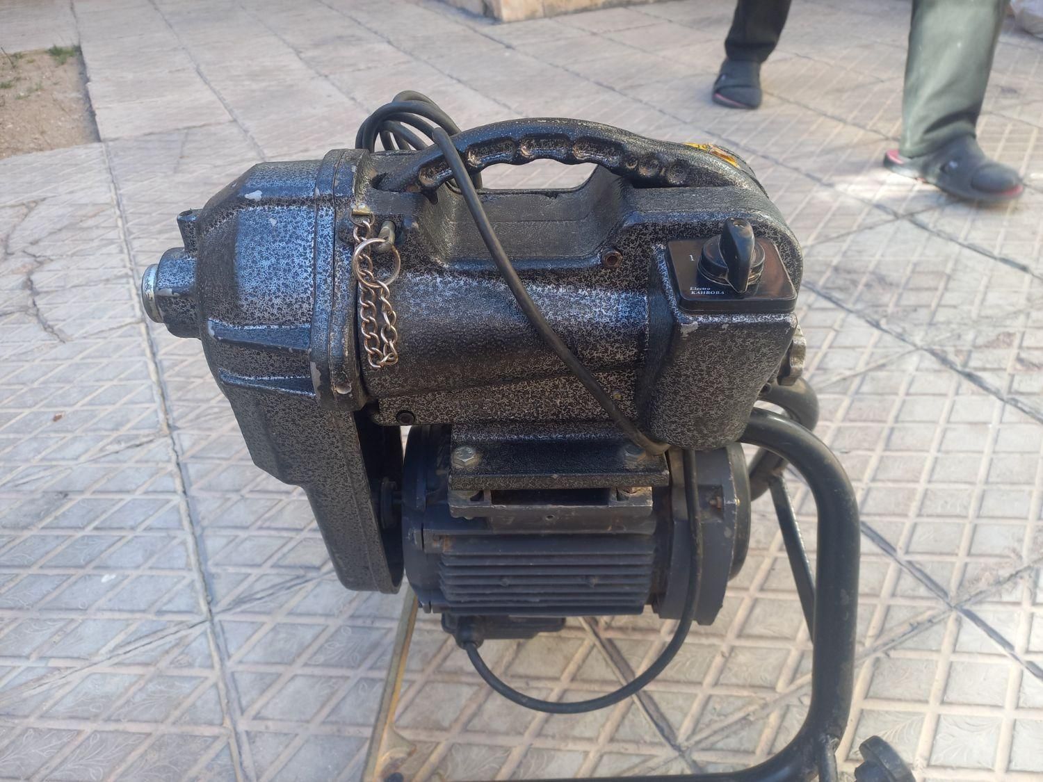 لوله بازکنی مطمئن رفع نم حمام توالت شبانه روزی|خدمات پیشه و مهارت|بجنورد, |دیوار