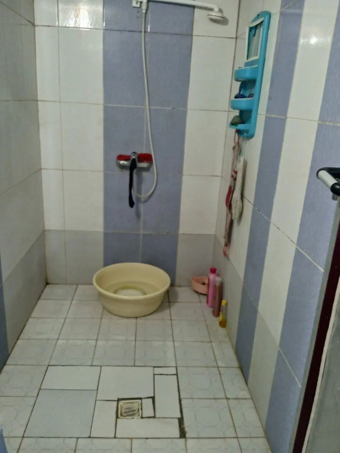 اجاره کوتاه مدت منزل|اجارهٔ کوتاه‌مدت آپارتمان و سوئیت|مشهد, نیزه|دیوار