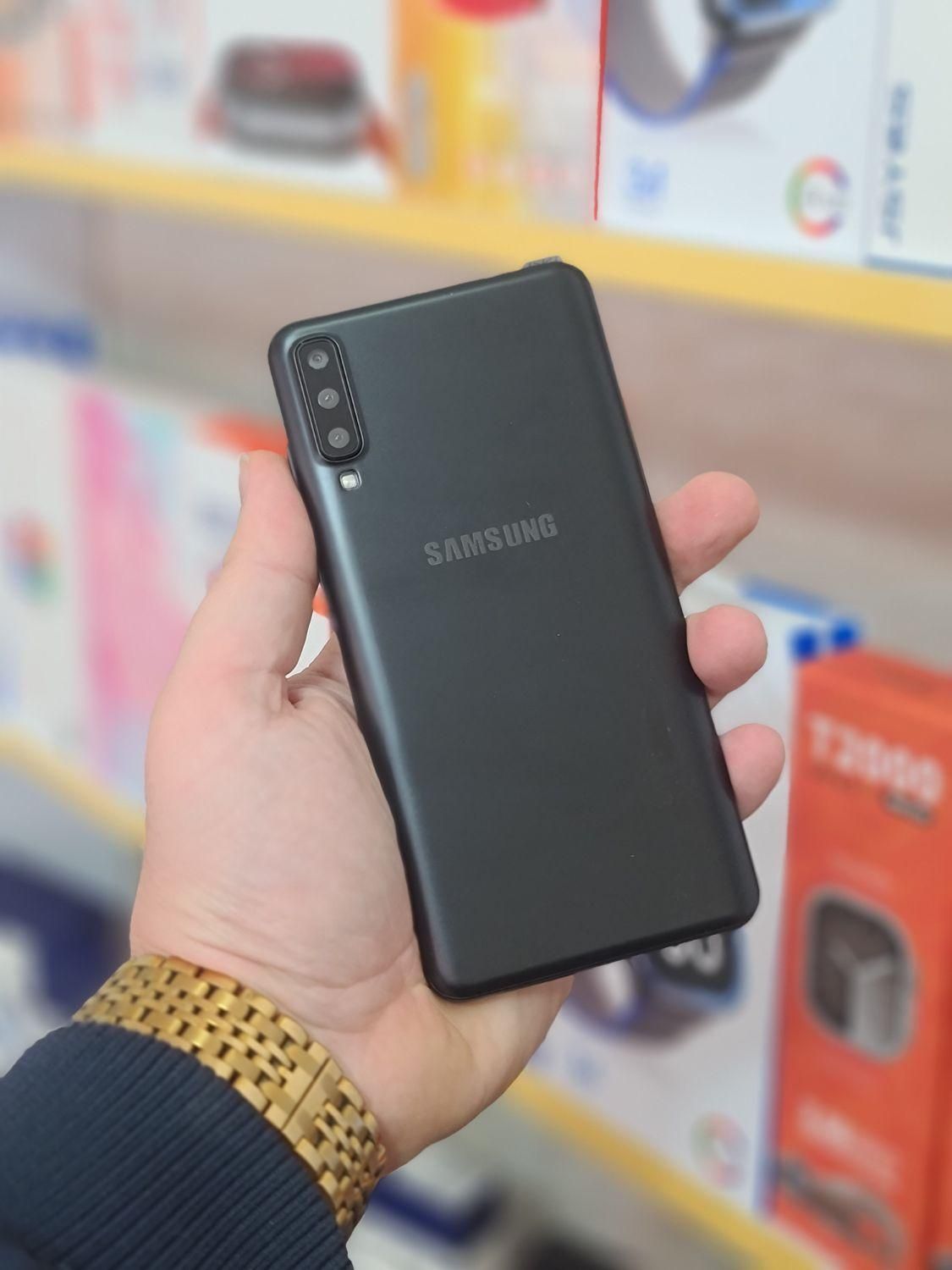 طرح سامسونگ topcell Y8 (نو آکبند)|موبایل|تبریز, |دیوار