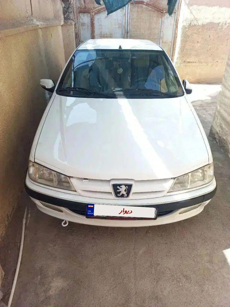 پژو پارس سال سفارشی ۱۴۰۱ معاوضه با تارا ۱۴۰۴|خودرو سواری و وانت|زاهدان, |دیوار