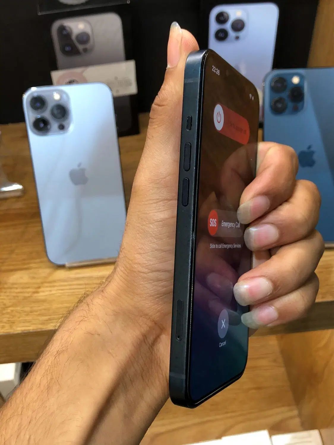 iphone 13 حافظه ۲۵۶ zaa پک اصلی باتری ۹۱فابریک|موبایل|مشهد, احمدآباد|دیوار
