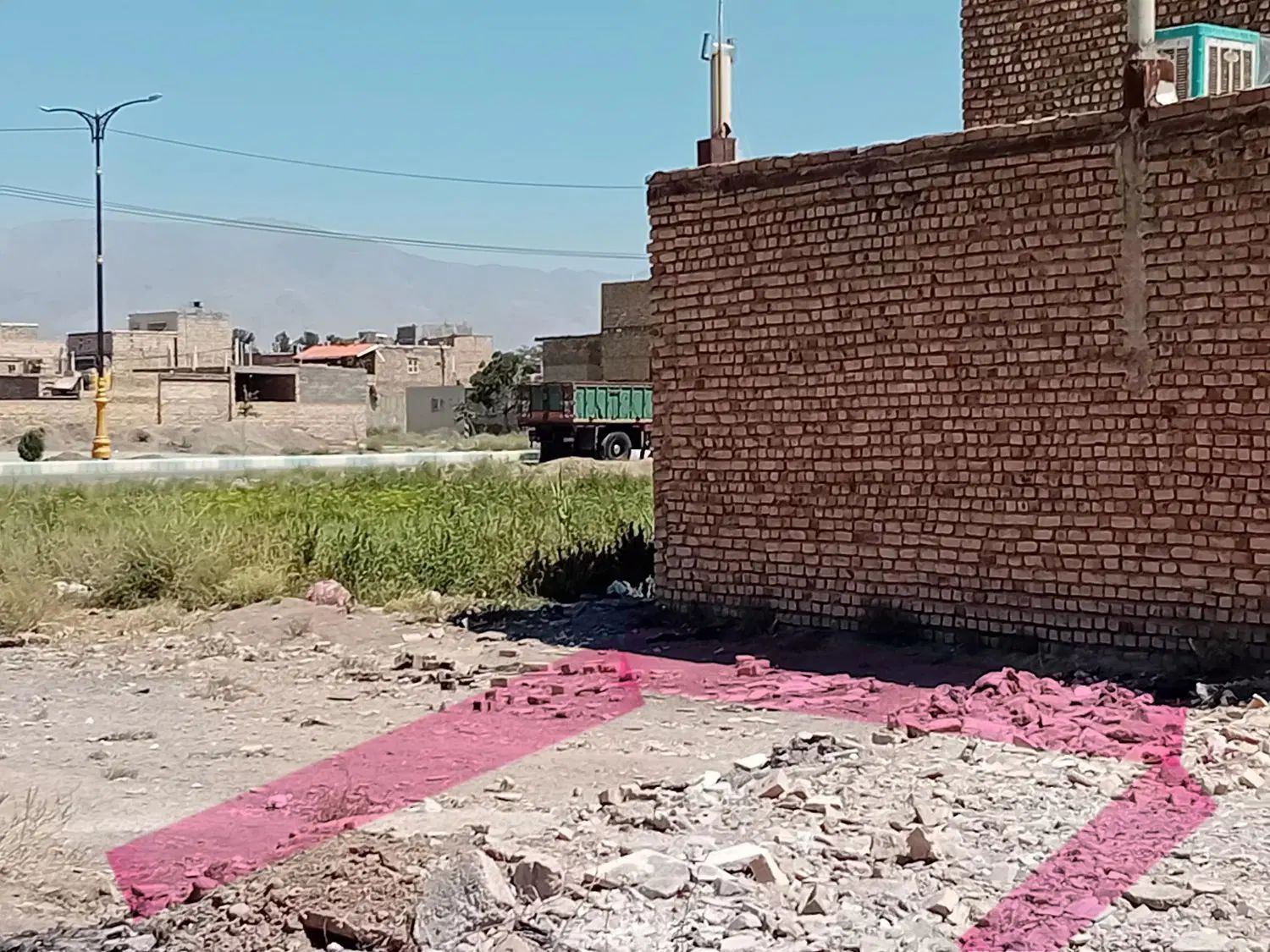 زمین ۱۶۰ متر حاشیه بلوار نشاط محدوده احمد اباد|فروش زمین و ملک کلنگی|نیشابور, بنیاد شهید|دیوار