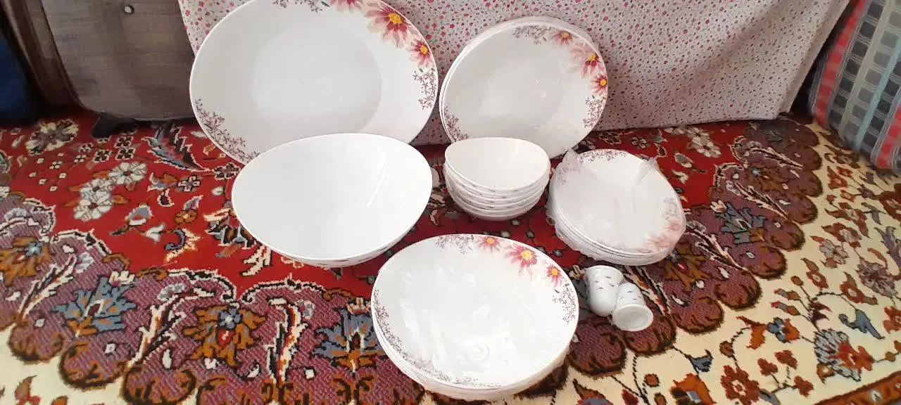 ارکوپال ۲۸ پارچه. لیوان آب لیوان چای فارج جا قاشقی|ظروف سرو و پذیرایی|اصفهان, عمان سامانی|دیوار