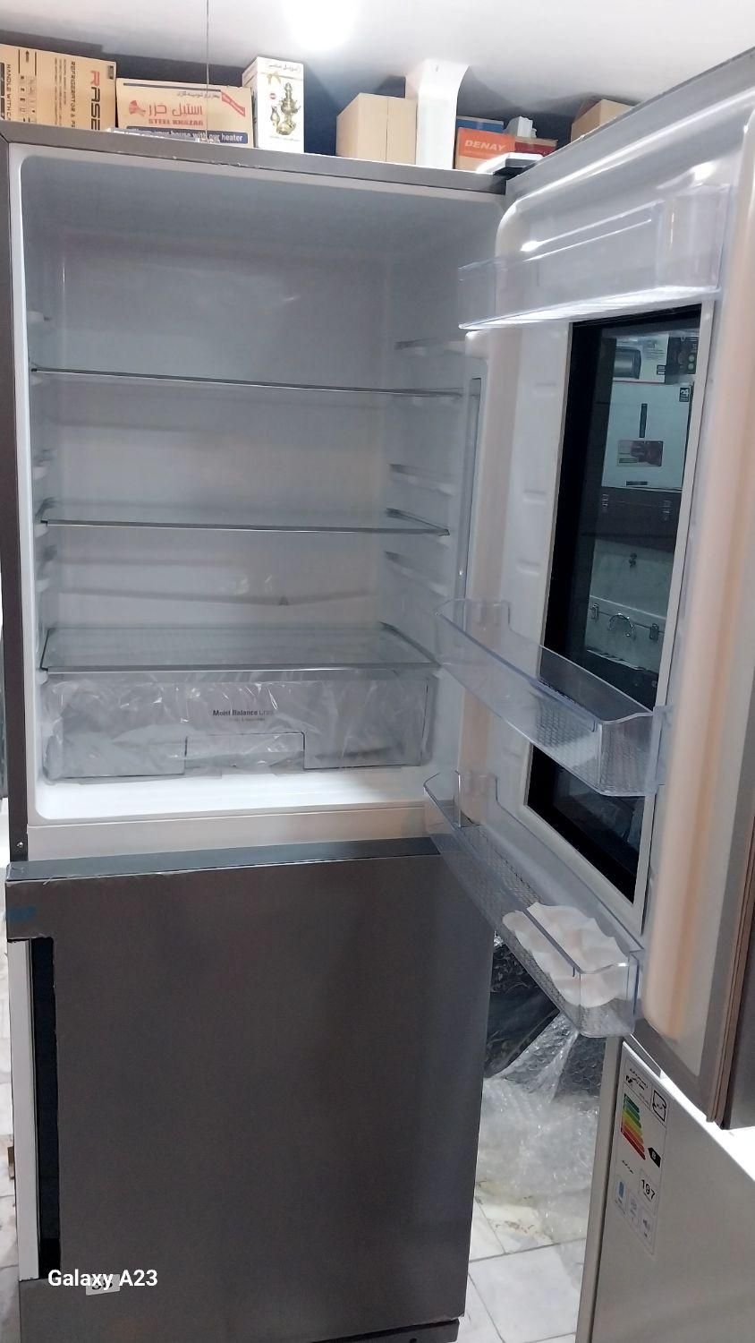 یخچال فریزر۲۴فوت اورست(فروشگاه دیاردوست)|یخچال و فریزر|اردبیل, |دیوار