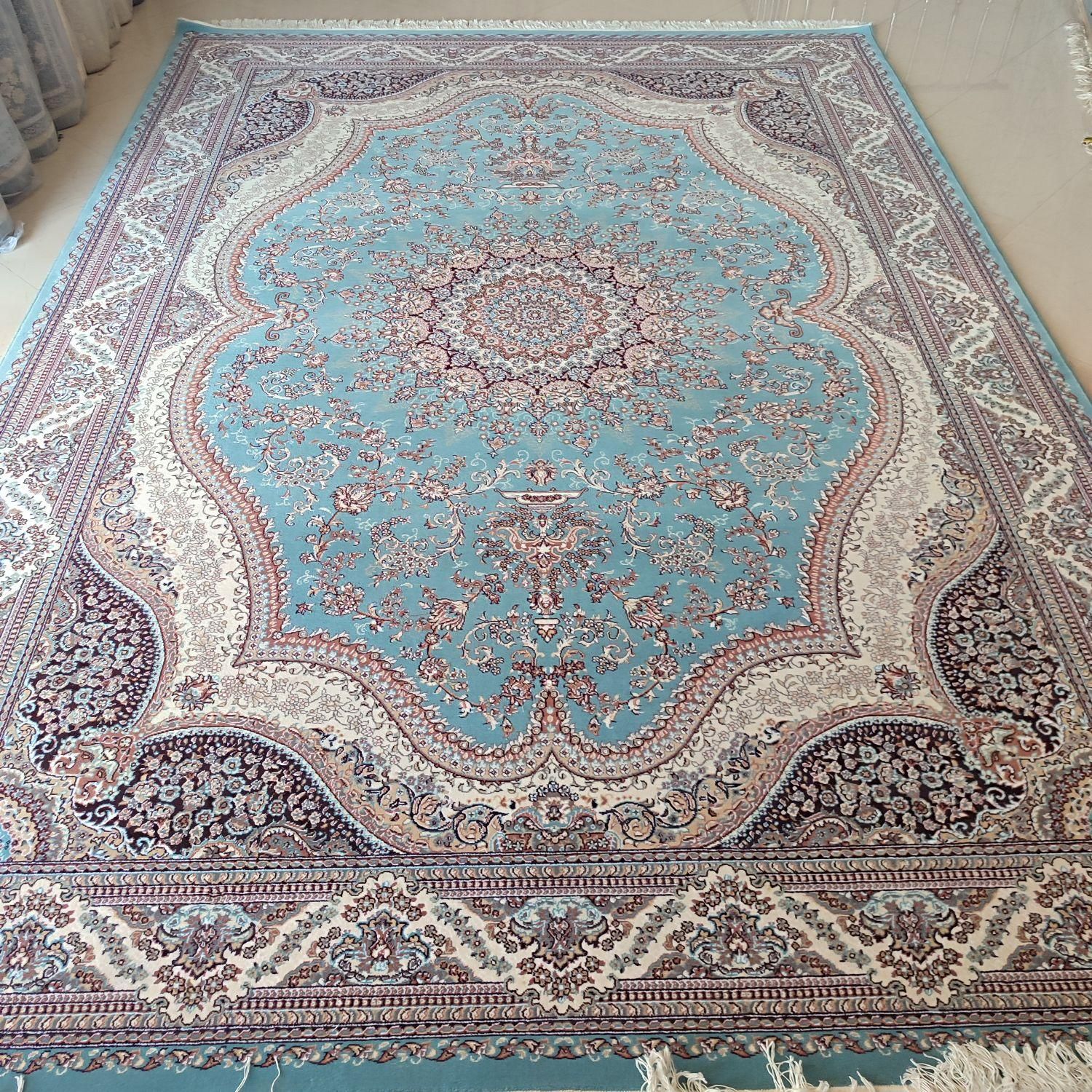 فرش ۹ متری ۵۰۰ شانه در حد نو|فرش|تربت‌حیدریه, ۴۵ متری|دیوار