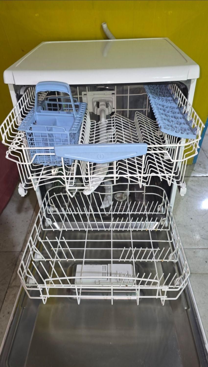 ماشین ظرفشویی کارکرده ایندزیت۱۲نفره شستشوبابخار|ماشین ظرفشویی|تهران, تهرانپارس شرقی|دیوار