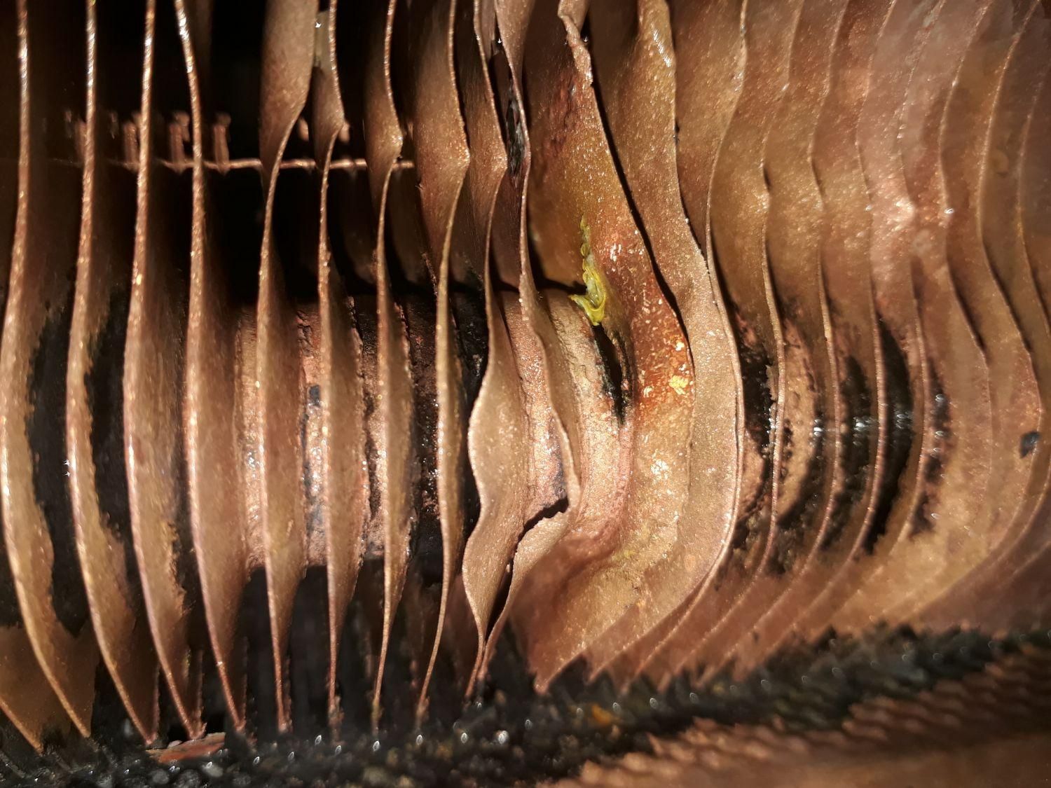 جوشکاری حرفه ای مبدل آبگرمکن دیواری بوتان(جوشکاری)|آبگرمکن، پکیج، شوفاژ|تهران, افسریه شمالی|دیوار