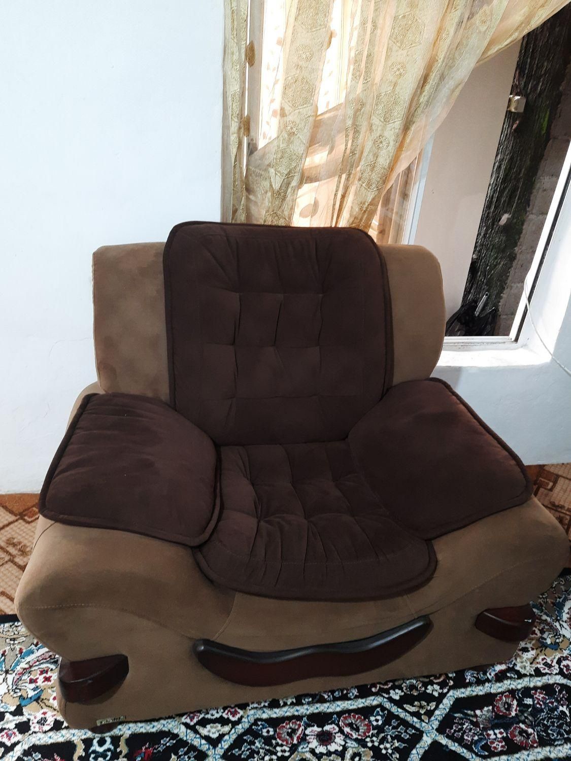 مبلمان|مبلمان خانگی و میز عسلی|چمستان, |دیوار
