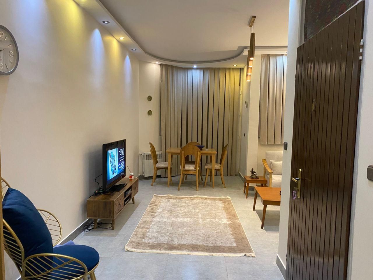 اجاره کوتاه مدت روزانه آپارتمانهای مبله لوکس دروس|اجارهٔ کوتاهمدت آپارتمان و سوئیت|تهران, قلهک|دیوار