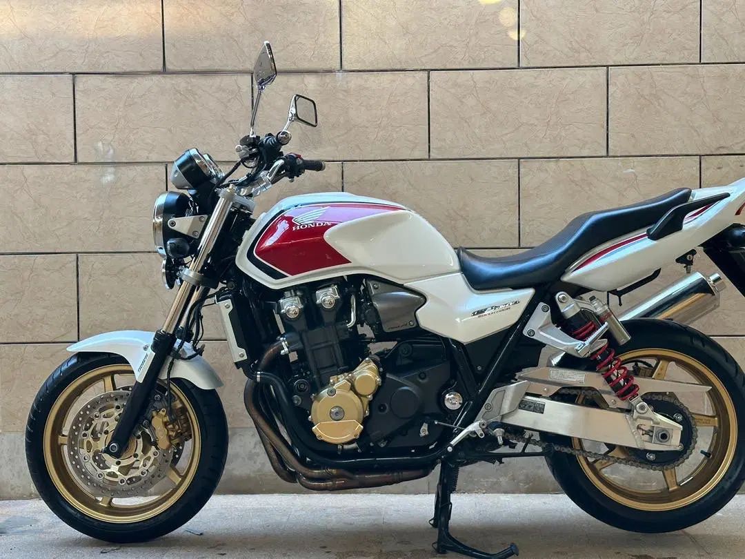 Cb1300 2013|موتورسیکلت|تهران, تهرانسر مرکزی|دیوار