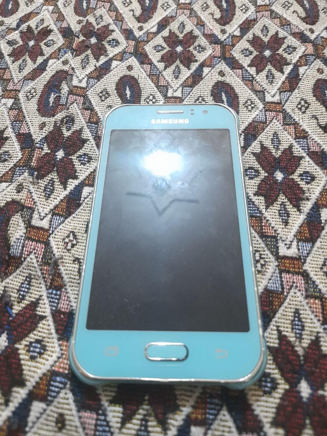 سامسونگ Galaxy J1 با حافظهٔ ۴ گیگابایت|موبایل|اصفهان, شهرک امام خمینی|دیوار