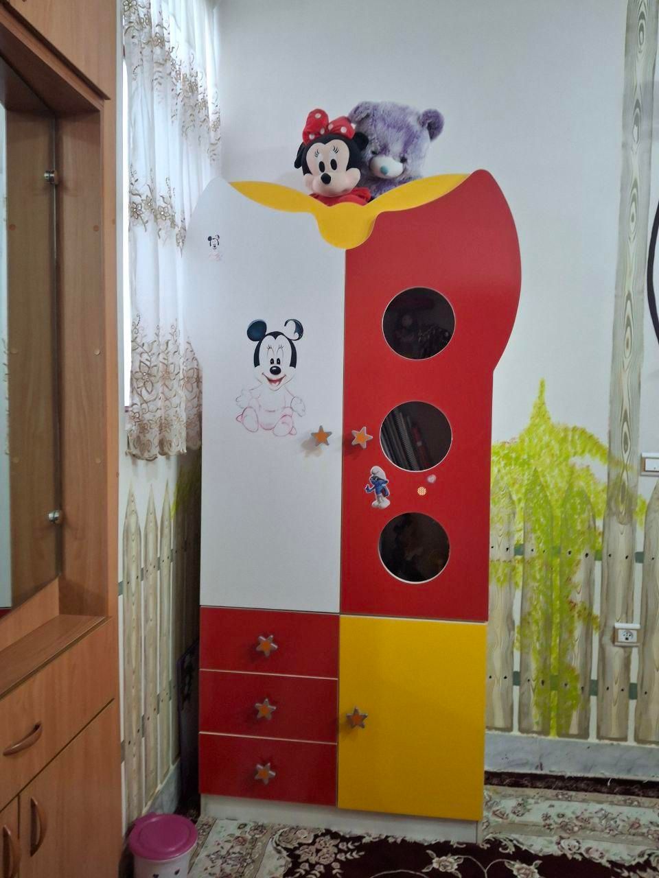 تخت وکمد کودک ونوجوان|تخت و سرویس خواب|پیر بکران, |دیوار