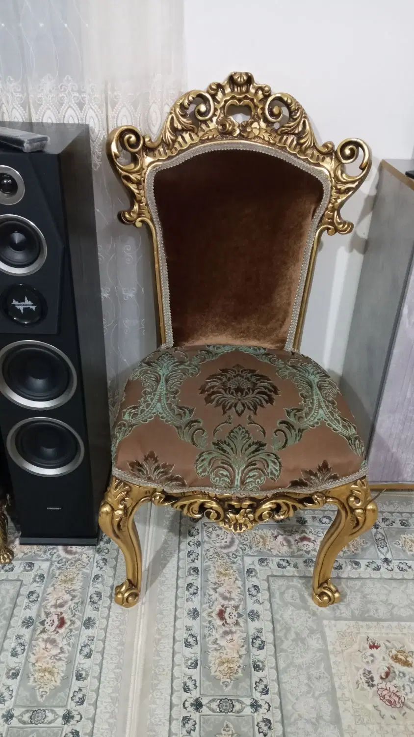 مبلمان سلطنتی ۱۱ نفره|مبلمان خانگی و میز عسلی|کرج, گلستان|دیوار