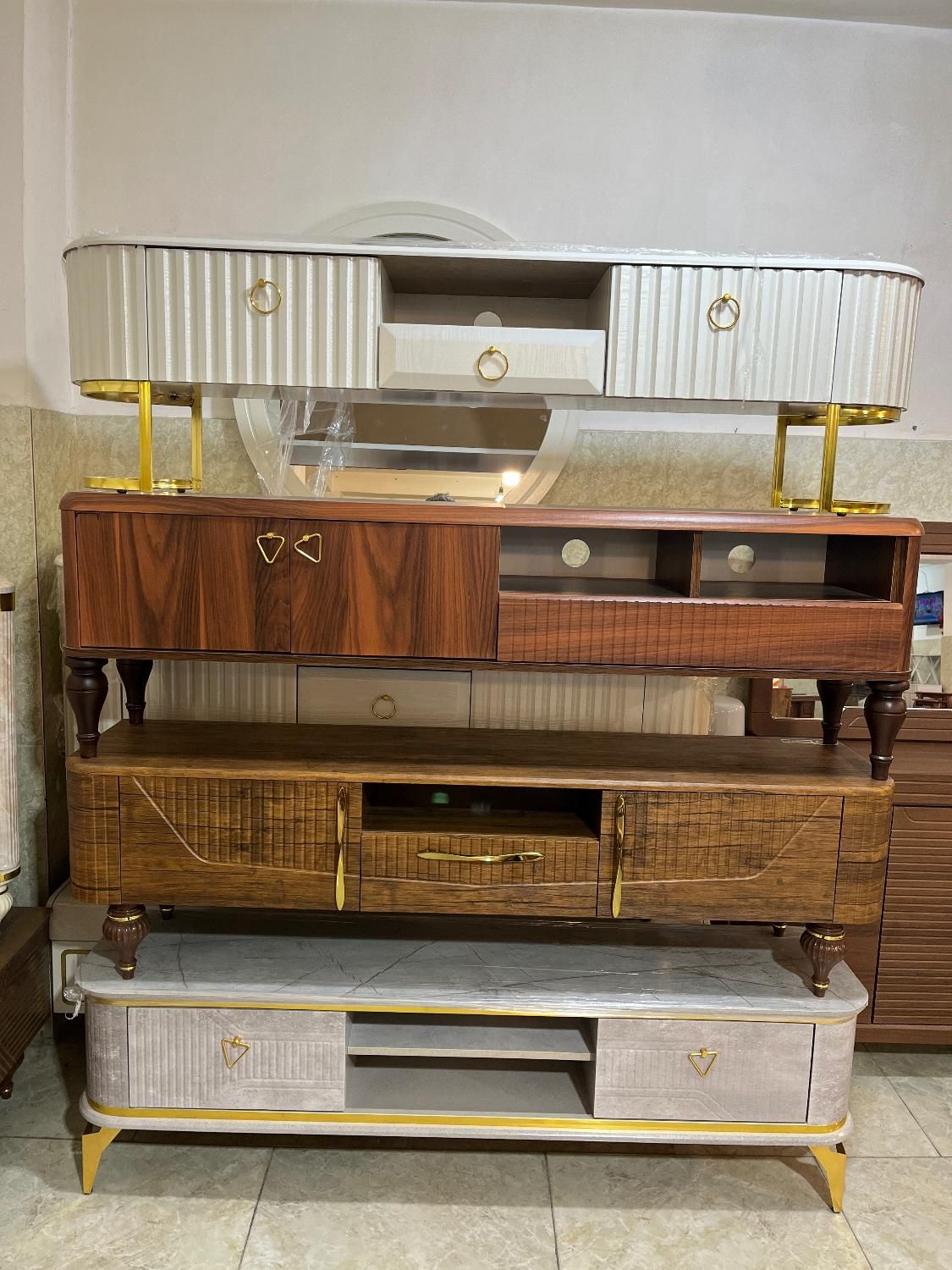 میز تلویزیون و اینه کنسول جلومبلی کد ۶۲|میز تلویزیون|تبریز, |دیوار