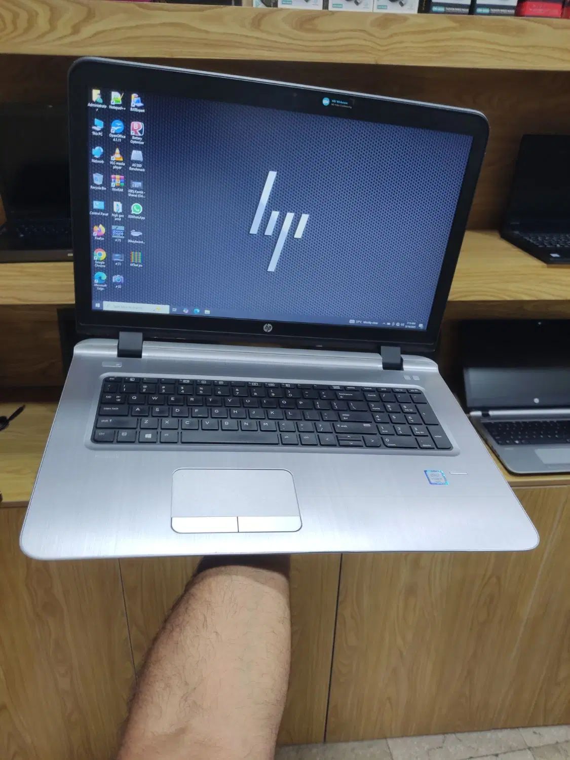 ۱۷ اینچHp 470g3 i5گرافیگدار رم۸/هارد256ssd/مهندسی|رایانه همراه|تهران, استخر|دیوار