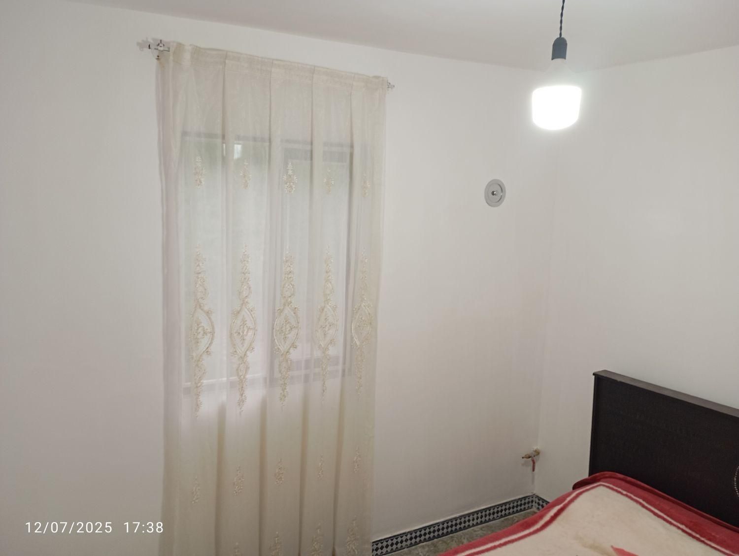 جور بند|اجارهٔ کوتاه‌مدت ویلا و باغ|گلوگاه بابل (گلیا), |دیوار