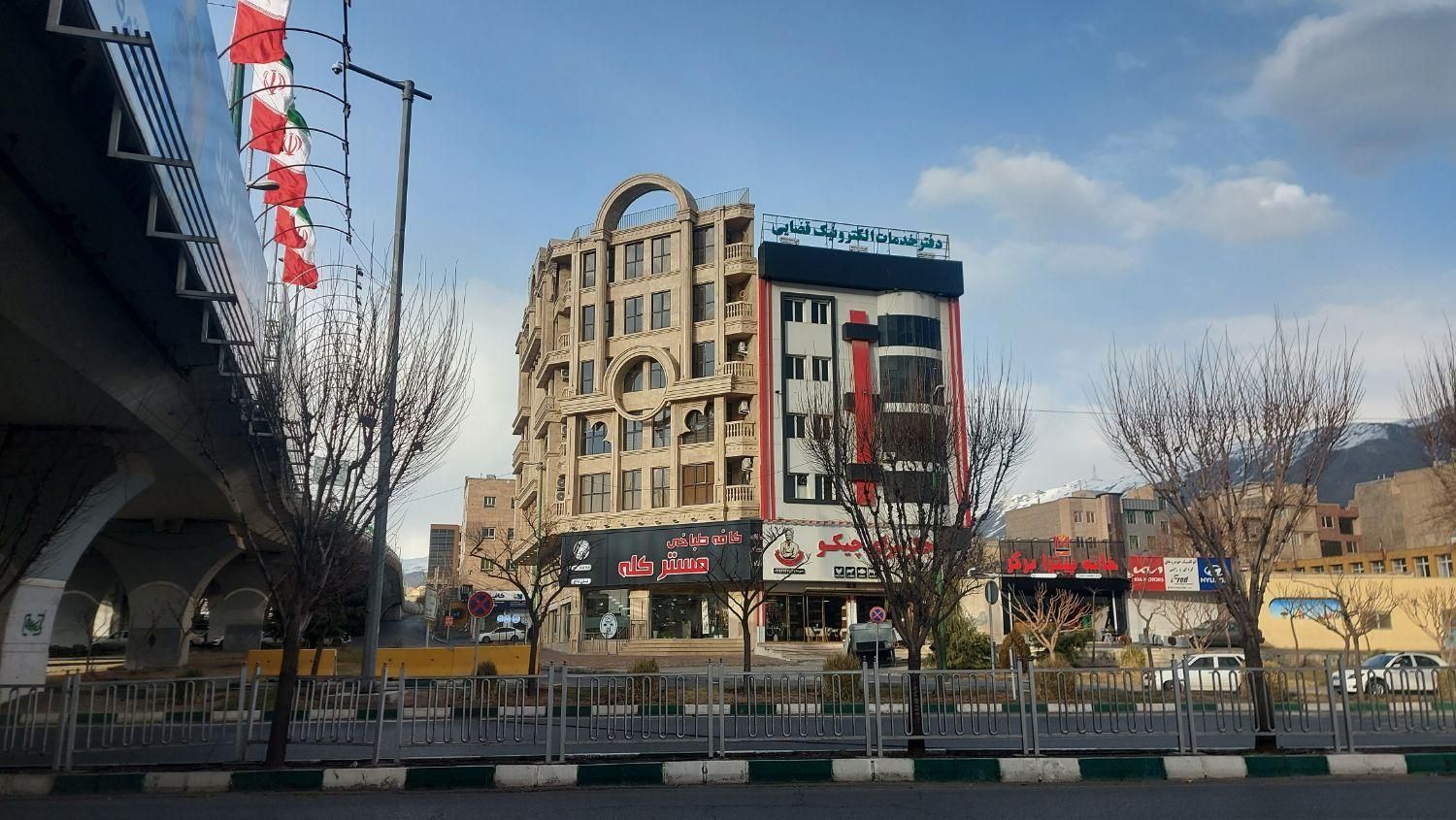 مهندس عمران و یا معماری جهت تیم بازاریابی و فروش|استخدام معماری، عمران و ساختمانی|کرج, گوهردشت|دیوار
