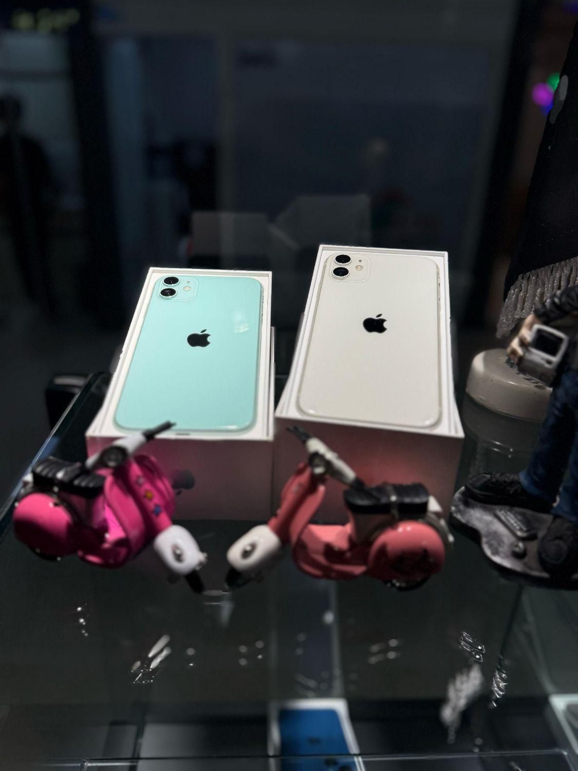 اپل iPhone 11 با حافظهٔ ۱۲۸ گیگابایت|موبایل|تهران, گیشا|دیوار