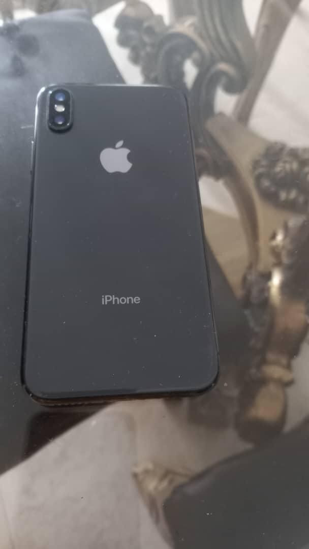 اپل iPhone X با حافظهٔ ۶۴ گیگابایت|موبایل|اصفهان, آبشار|دیوار