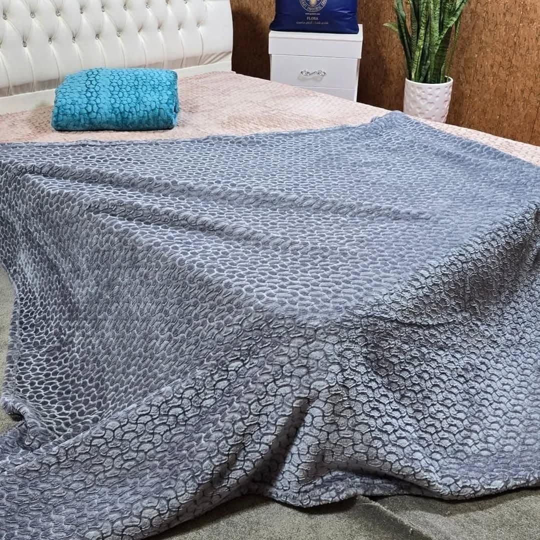 حراج پتو گلبافت فقط ۶۵۰ تومن|رختخواب، بالش، پتو|گرگان, |دیوار