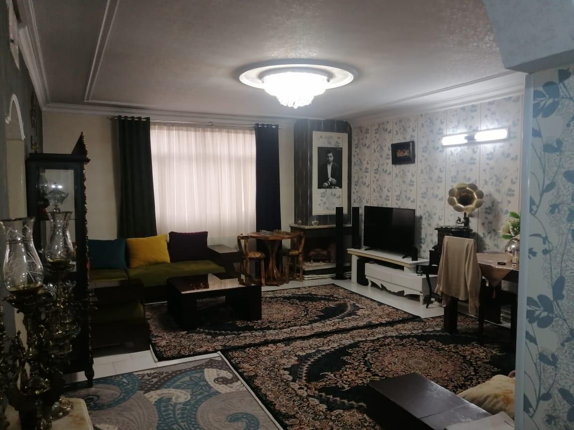 ۸۱ متر ۲ خواب سند تک برگ گلشهر (املاک پایتخت)|فروش آپارتمان|کرج, گلشهر|دیوار