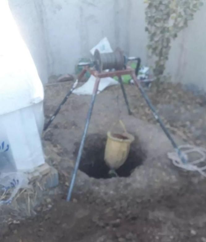 چاه کن لایه روبی حفاری چاه ارت|خدمات پیشه و مهارت|همدان, |دیوار