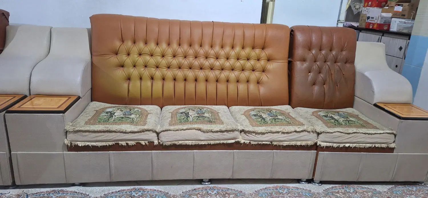 مبل ۷ نفره|مبلمان خانگی و میز عسلی|رشت, شهرک احمد خمینی|دیوار