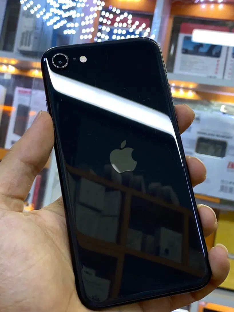 iPhone SE 2020 128 (دارای‌ضمانت‌مرجوعی)|موبایل|مشهد, صیاد شیرازی|دیوار