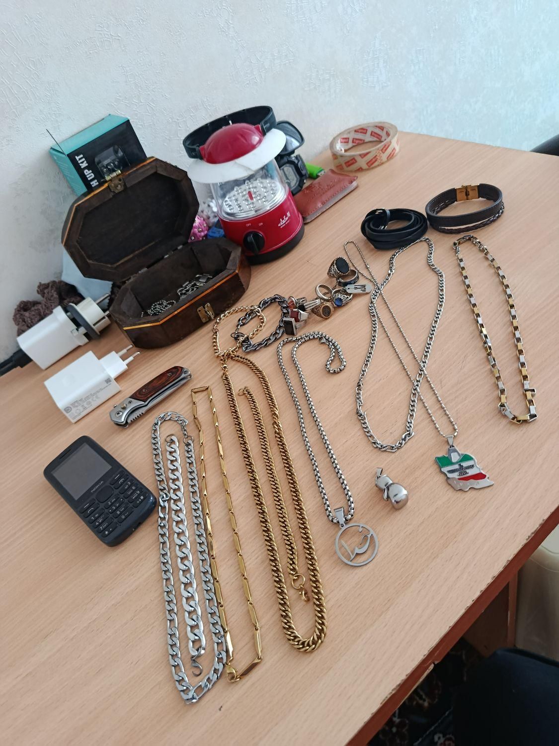 انواع گردنبند دست بند|بدلیجات|اردبیل, |دیوار