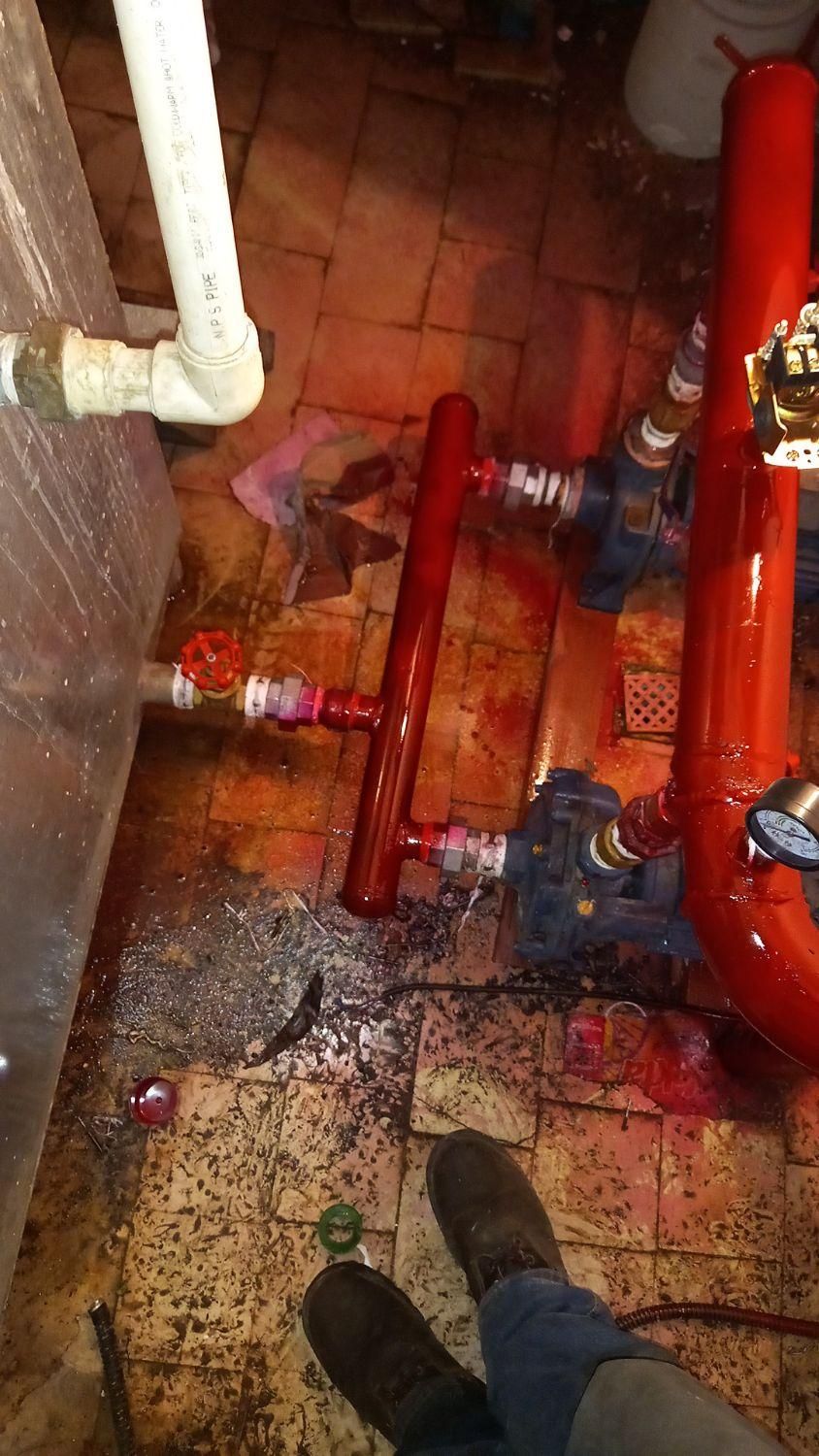 تاسیسات تعمیرات تعمیرکار پکیج پمپ آب موتورخانه|خدمات پیشه و مهارت|تهران, میدان ولیعصر|دیوار