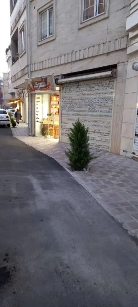 مغازه ۲۰ متری کف سرامیک دیوار سرامیک تا بالا|فروش مغازه و غرفه|رشت, سیا اسطلخ|دیوار