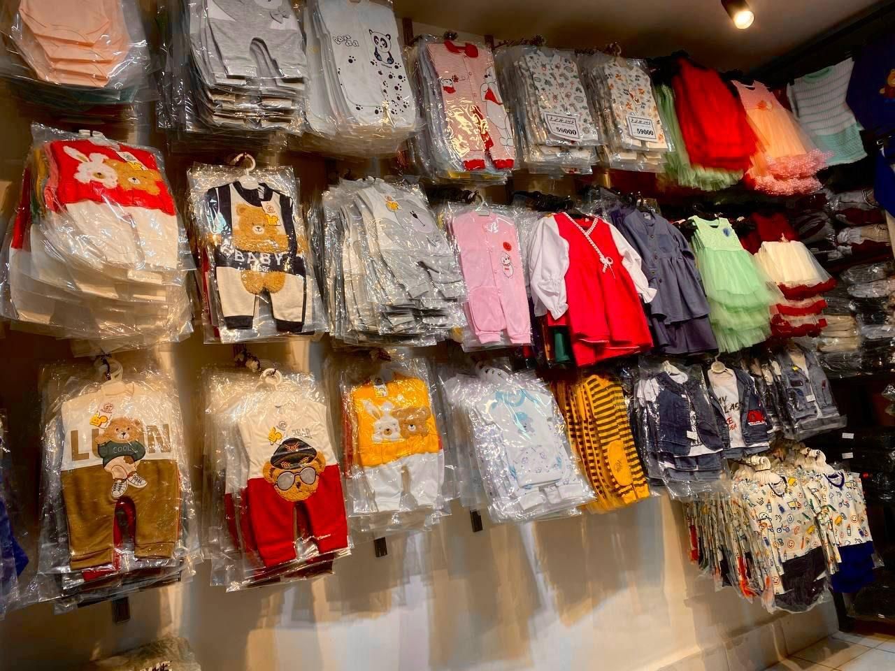 همکاری تیراژ عمده- سیسمونی و لباس نوزاد|کفش و لباس بچه|مشهد, هفده شهریور|دیوار