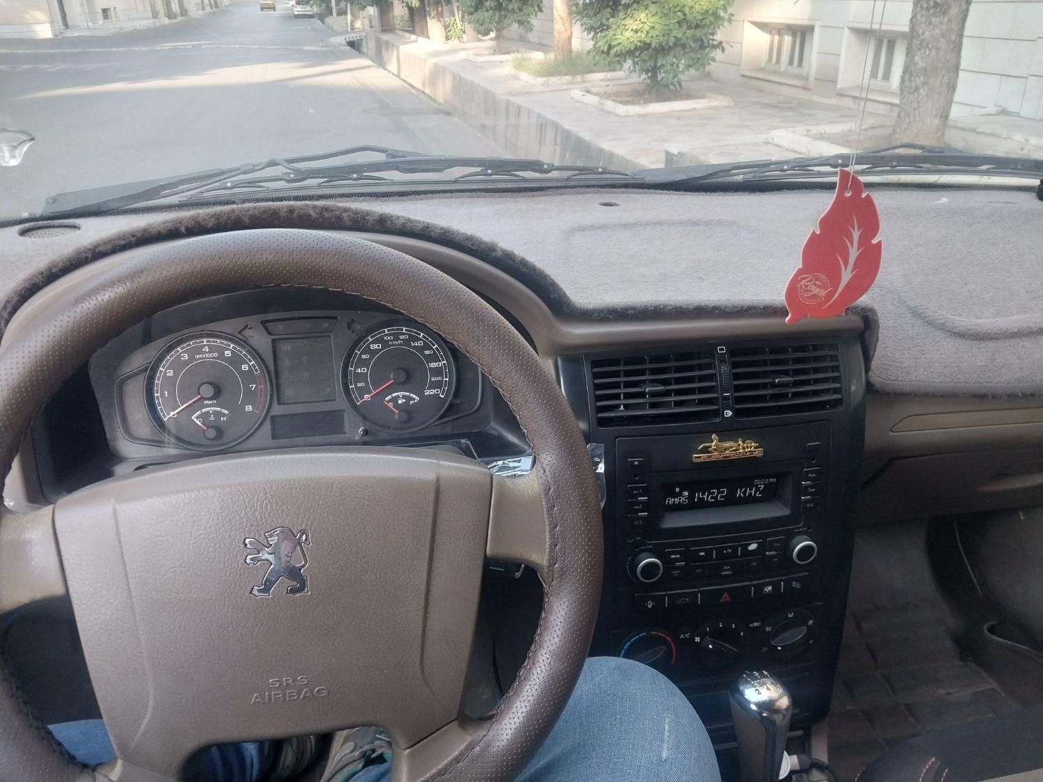 پژو 405 مدل ۱۳۹۴فقط معاوضه پارس.۱۳۲|خودرو سواری و وانت|شیراز, فرهنگ شهر|دیوار