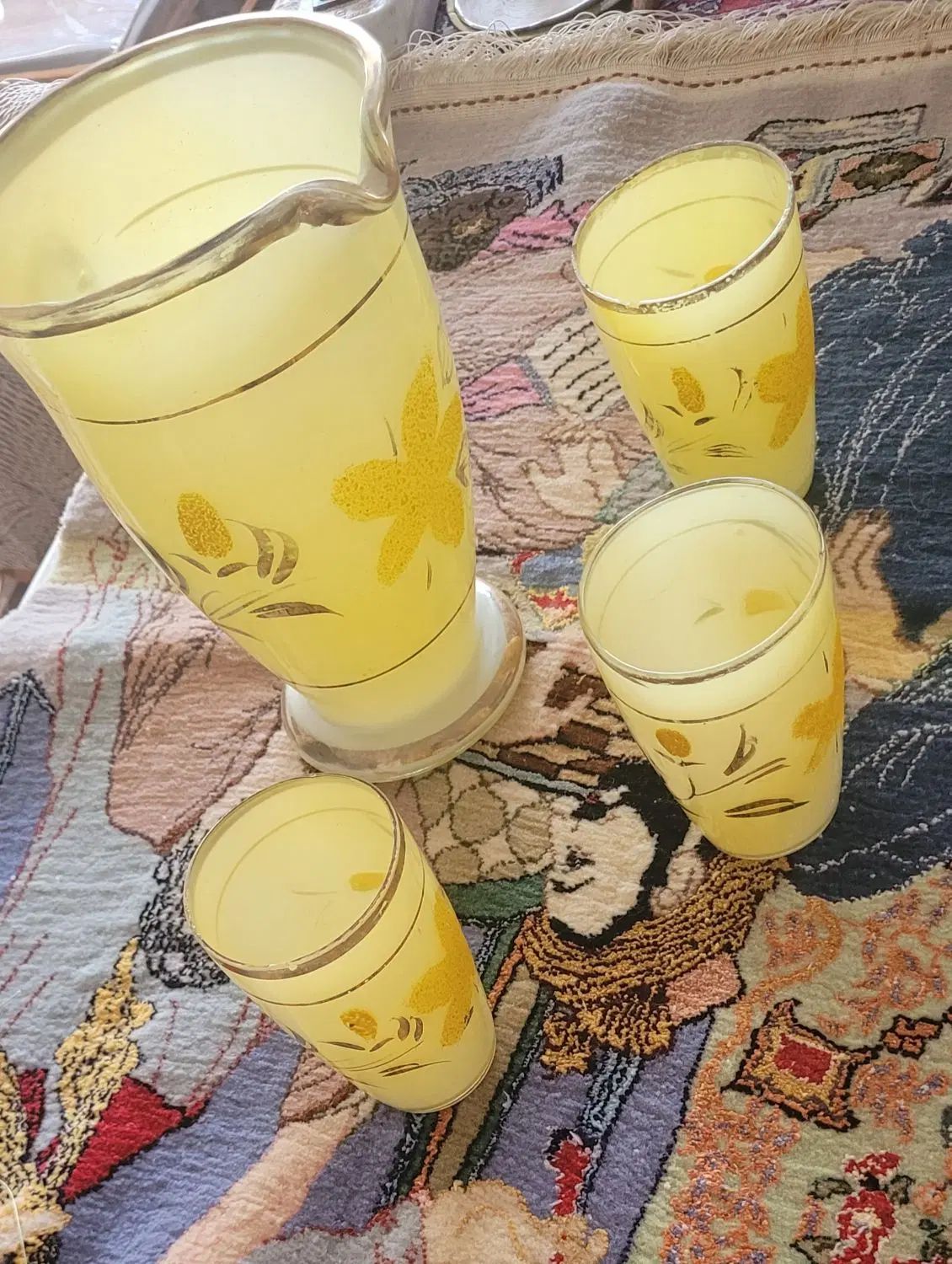 پارچ لیوان قدیمی و فنجون قهوه خوری|ظروف سرو و پذیرایی|اصفهان, شمس آباد|دیوار