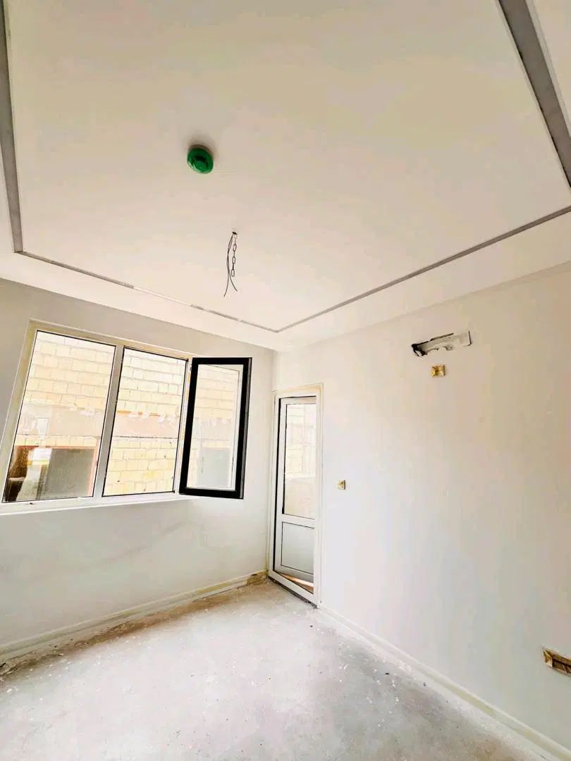 پنت‌هاوس لاکچری 230 متری با آبنمای شیشه‌ای چابهار|فروش آپارتمان|چابهار, |دیوار