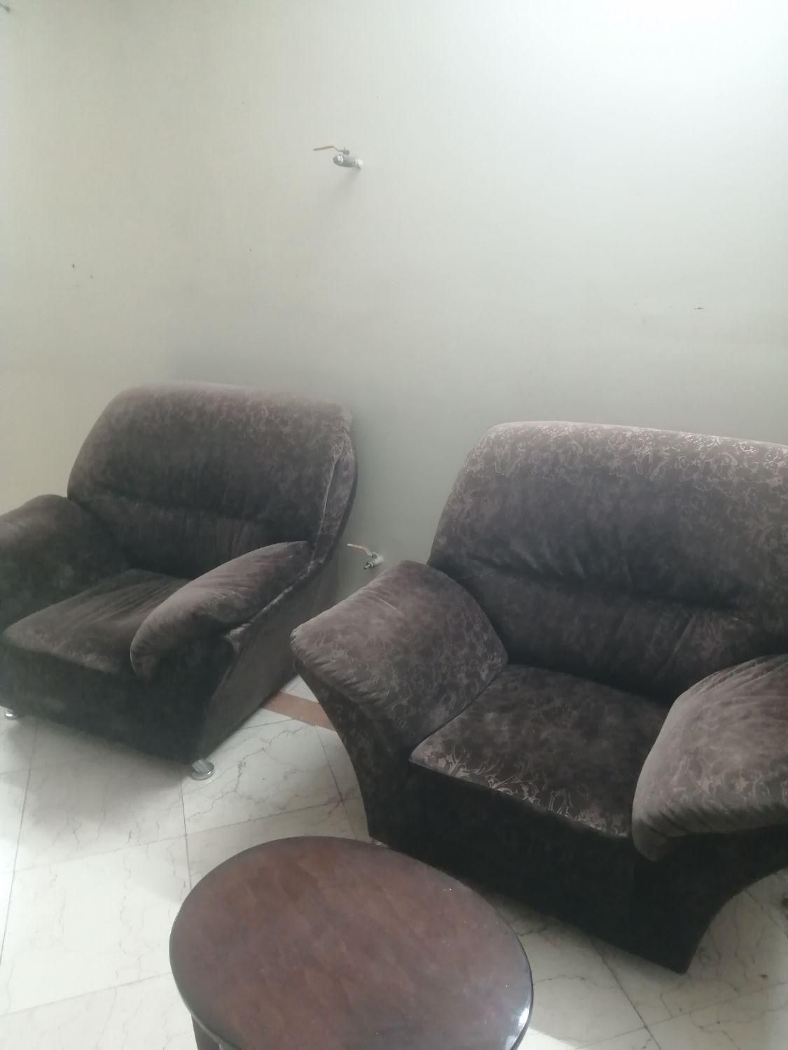 کاناپه راحتی|مبلمان خانگی و میز عسلی|اصفهان, پارک مشتاق|دیوار
