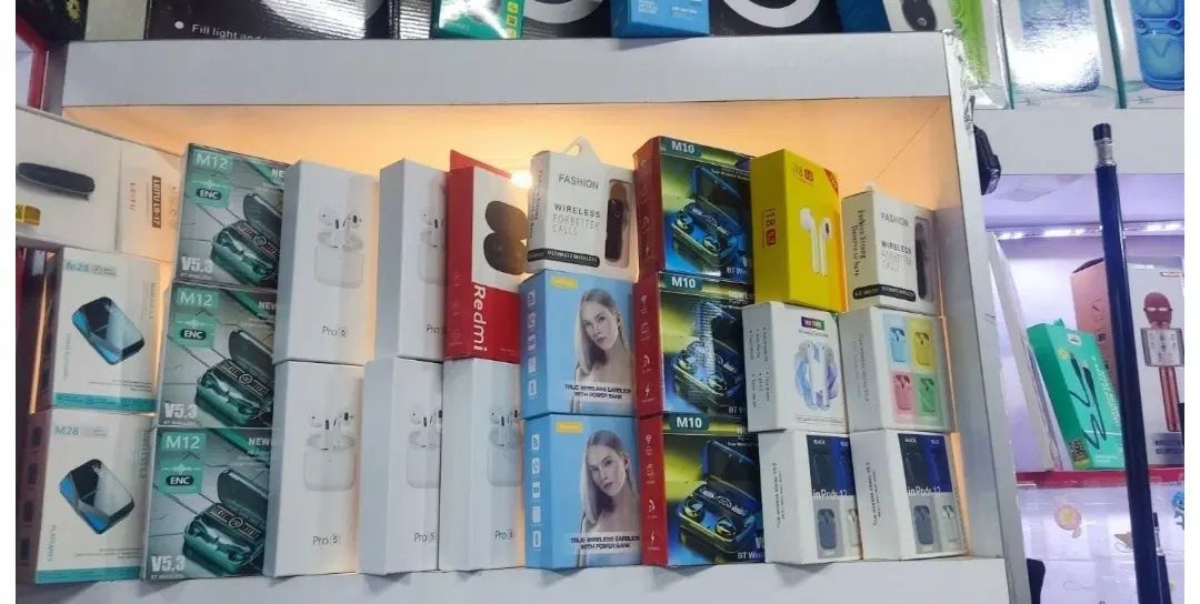 انواع مدل هدفون و ایرپاد|لوازم جانبی موبایل و تبلت|نجفآباد, ریاضی|دیوار