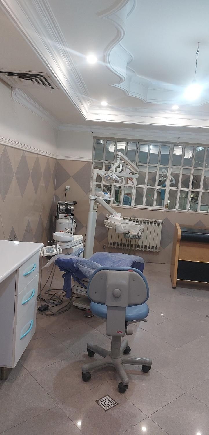 دندانپرشک با پروانه تهران جهت مطب فعال|استخدام درمانی، زیبایی، بهداشتی|تهران, شهر زیبا|دیوار