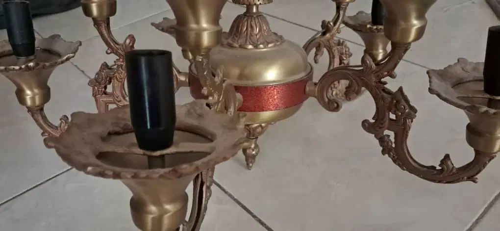 لوستر برنز|لوستر و چراغ آویز|کرج, باغستان|دیوار