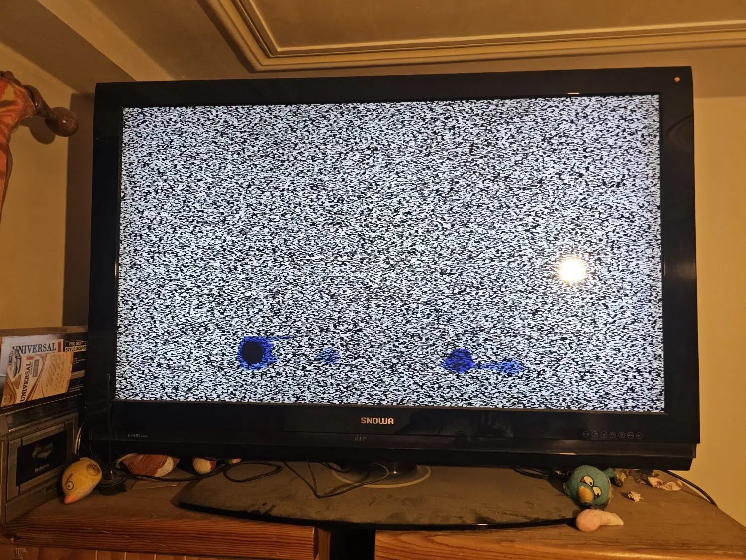 تلویزیون اسنوا ۴۶ اینچ LCD کره ای|تلویزیون و پروژکتور|رشت, لاکانی|دیوار